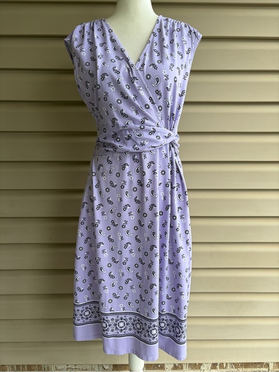 Lands' End Dresses & Skirts - •Lands’ End• Purple Bandana Surplice Faux Wrap Dress - Size Medium (10-12)
